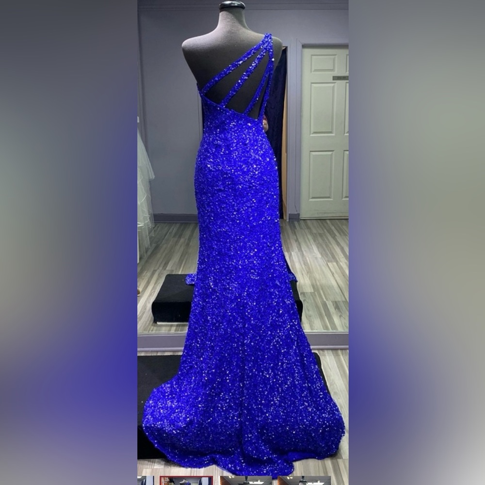 Sherri Hill style number 54330 prom/ formal dress size 6/ royal blue color - Picture 2 of 13